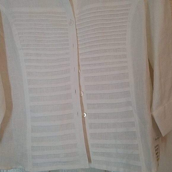 Blouse - Picture 2 of 4